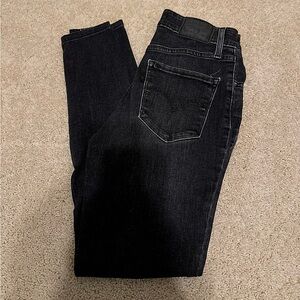 Levi’s 721 High Rise Skinny Jeans